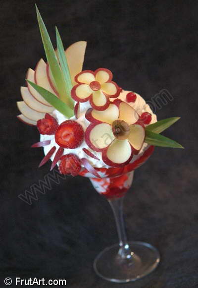 IceCream Coupes. FrutArt. Galerie d'images. Sculpture fruits. Fruit Art.